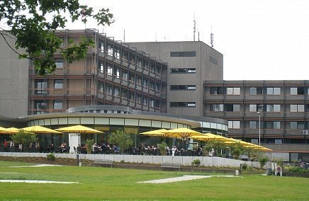 Кардиоцентр в Дуйсбурге, Германия